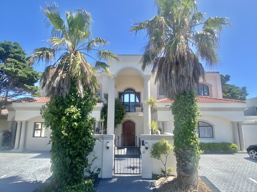 9 Bedroom Property for Sale in Sunset Beach Western Cape